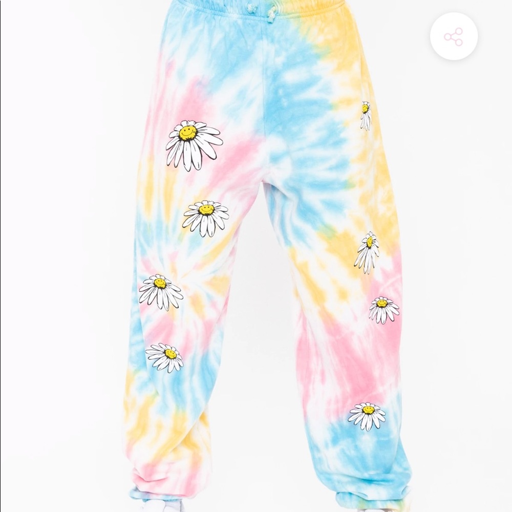 Samii Ryan all I want sweatpants medium nwot